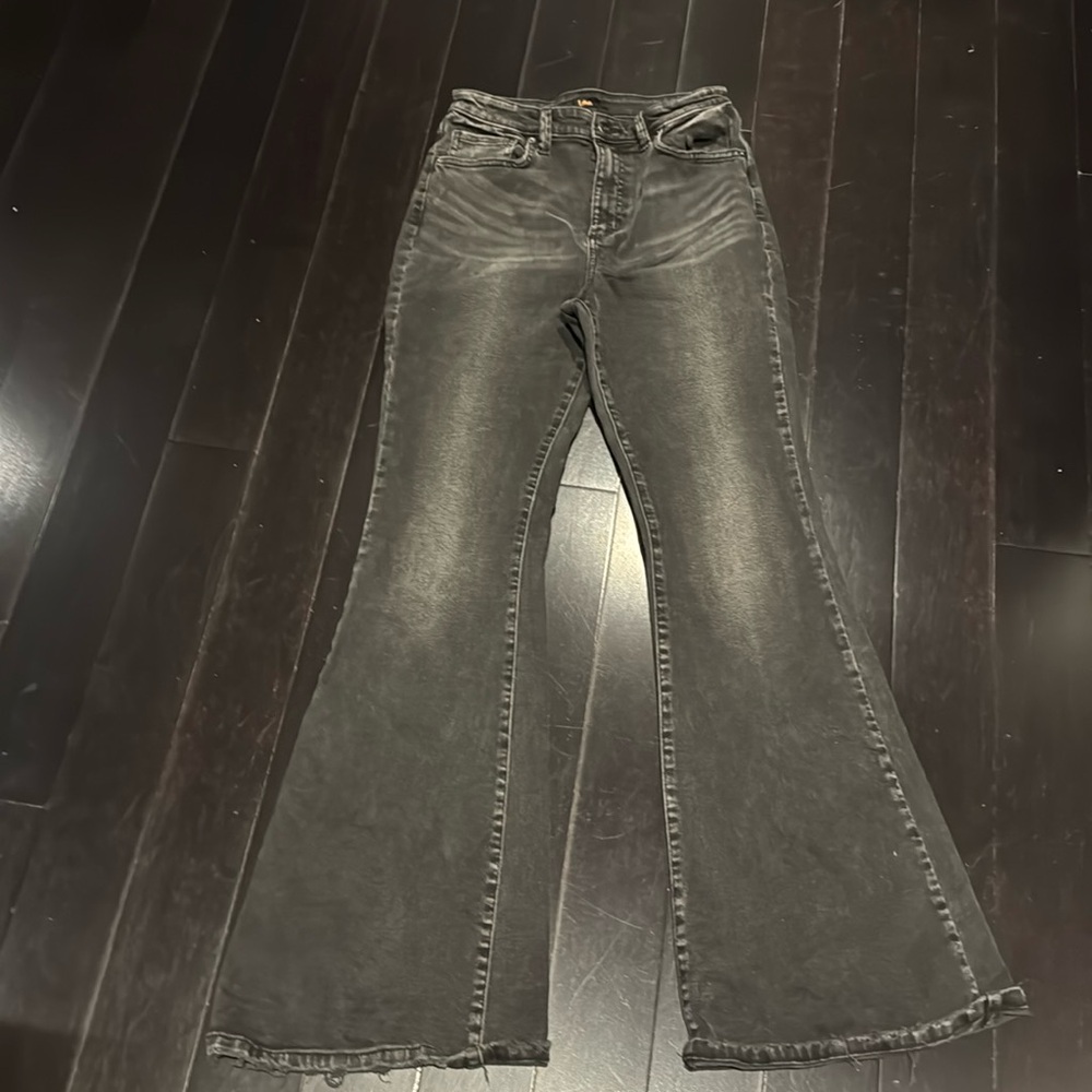 Lee Black Flare Jeans size 28 Medium